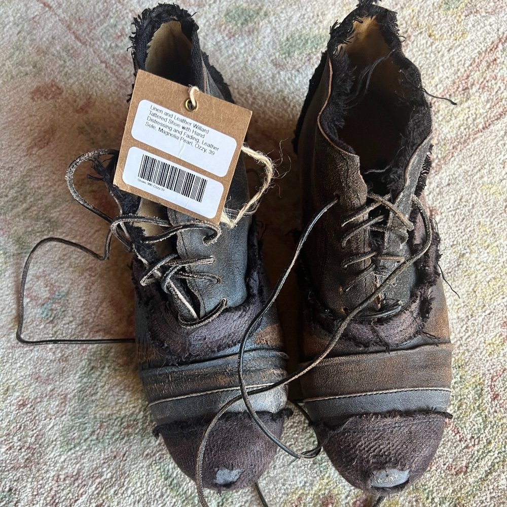 Magnolia Pearl NWT RARE Willard Linen and Leather Tattered Shoes, 8-8.5 US/39 EU